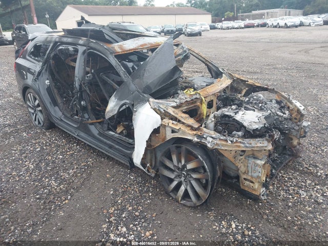 2023 VOLVO V90 B6 PLUS