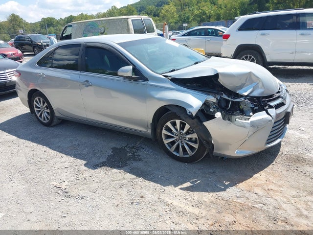 2017 TOYOTA CAMRY XLE