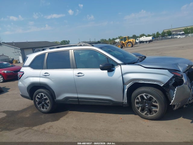 2025 SUBARU FORESTER PREMIUM 13