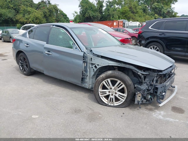 2014 INFINITI Q50 SPORT