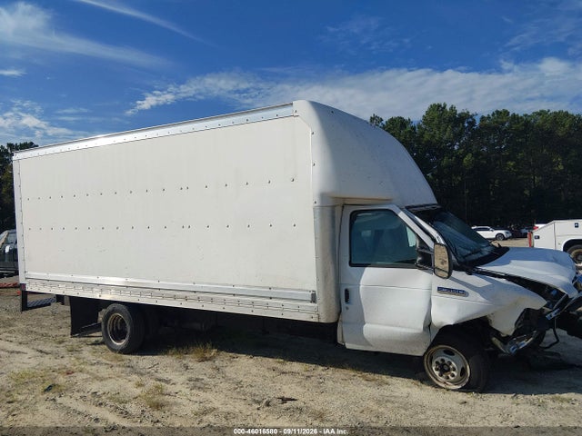 2022 FORD E-350 CUTAWAY 13