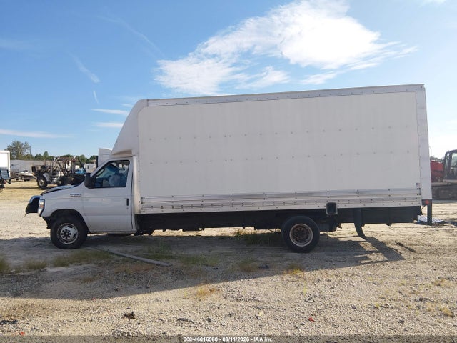 2022 FORD E-350 CUTAWAY 14