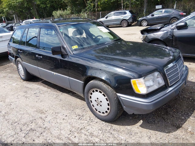 1995 MERCEDES-BENZ E 320