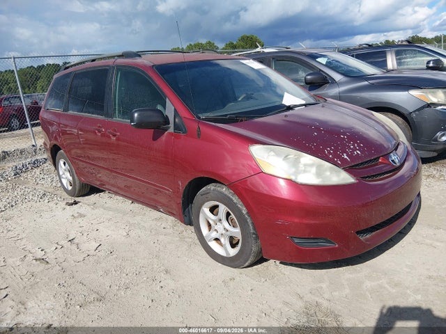 2007 TOYOTA SIENNA LE
