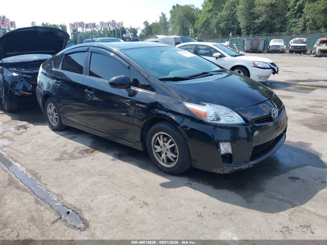 2010 TOYOTA PRIUS III