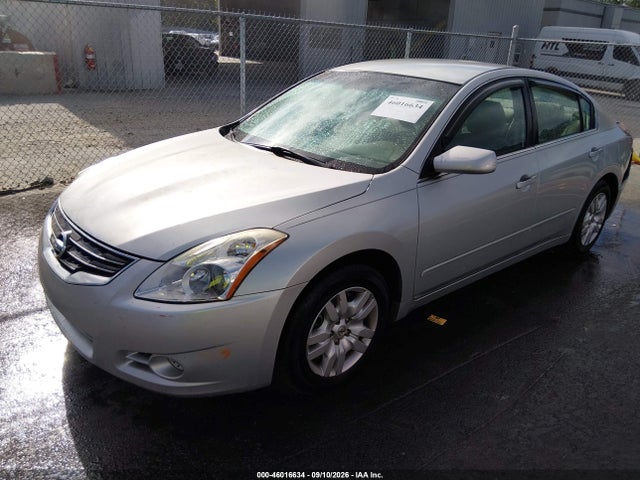 صورة 2 لـ 2010 Nissan ALTIMA 2.5