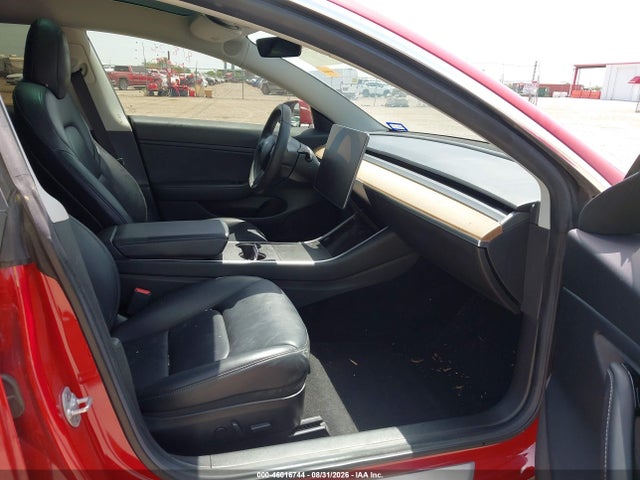 2019 TESLA MODEL 3 LONG RANGE/PERFORMANCE 5