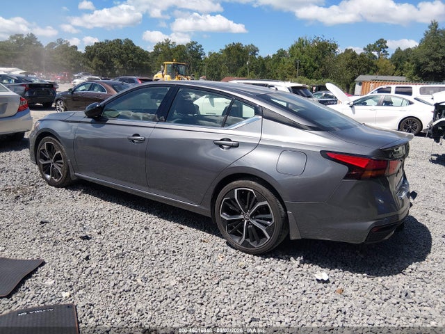 2023 NISSAN ALTIMA SR FWD 3