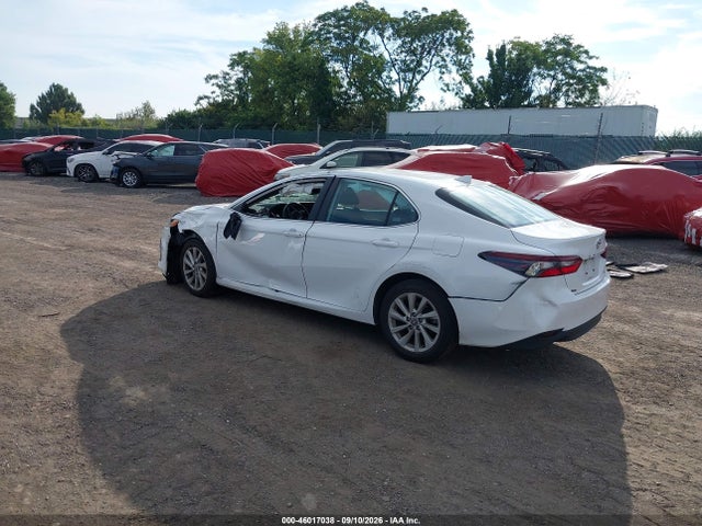 2023 TOYOTA CAMRY LE 3