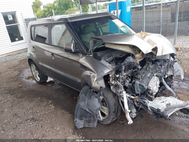 2011 KIA SOUL !