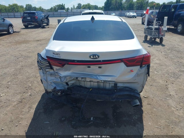 2019 KIA FORTE S 16