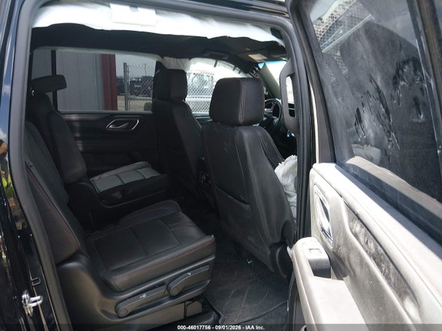 2023 CHEVROLET SUBURBAN 4WD RST 8