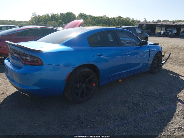 2019 DODGE CHARGER SXT RWD 4