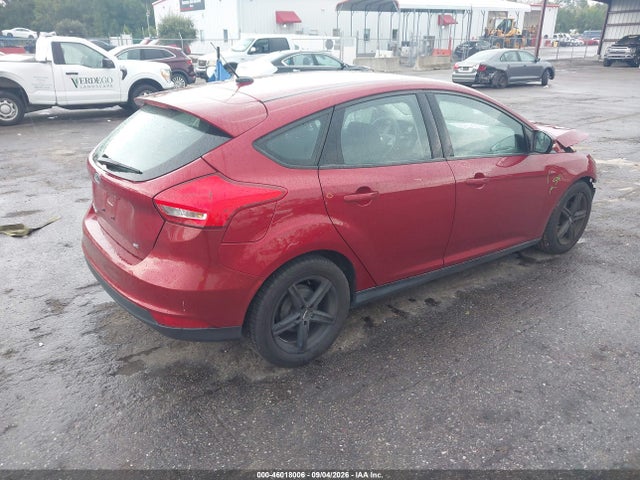 2017 FORD FOCUS SE 4