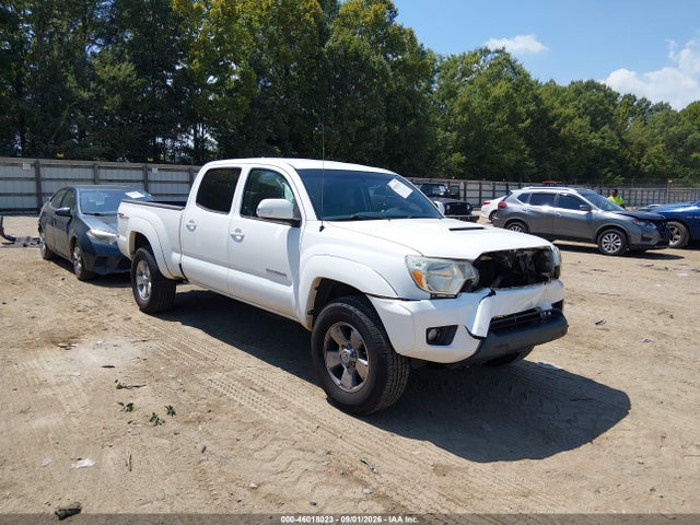 2015 TOYOTA TACOMA BASE V6