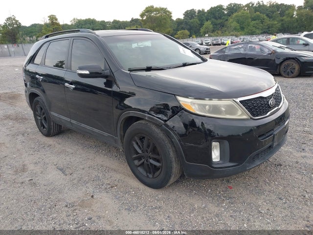 2015 KIA SORENTO LX