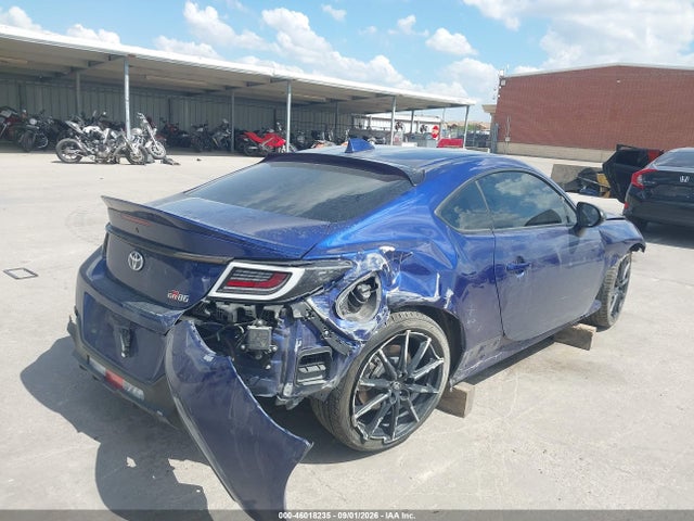 2023 TOYOTA GR86 PREMIUM 4
