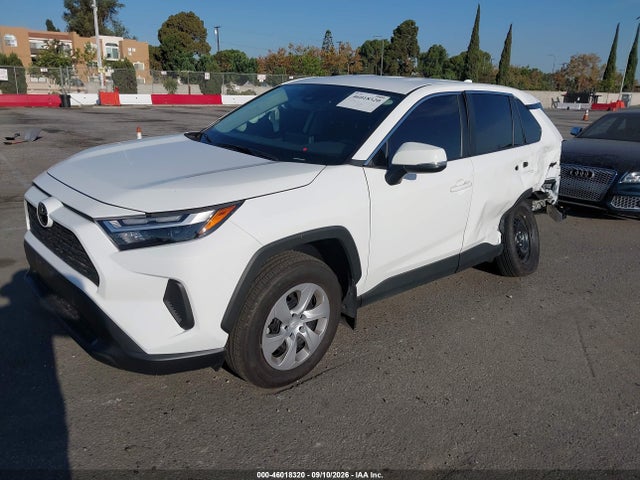 2025 TOYOTA RAV4 LE 2