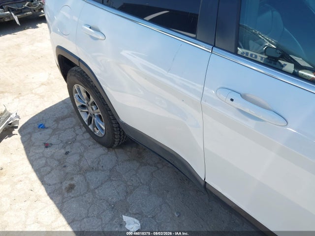 2019 JEEP CHEROKEE LATITUDE PLUS 4X4 20
