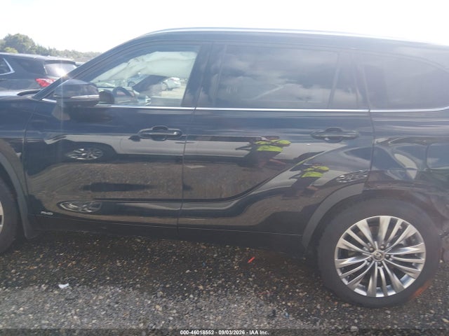 2026 TOYOTA HIGHLANDER HYBRID PLATINUM 15