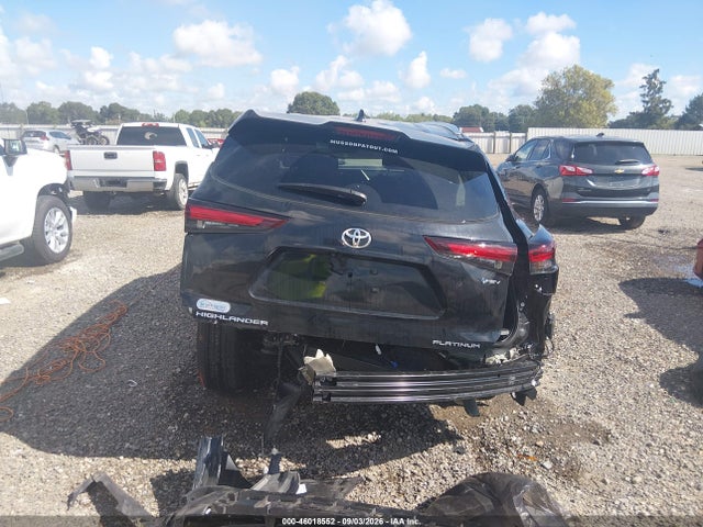 2026 TOYOTA HIGHLANDER HYBRID PLATINUM 17