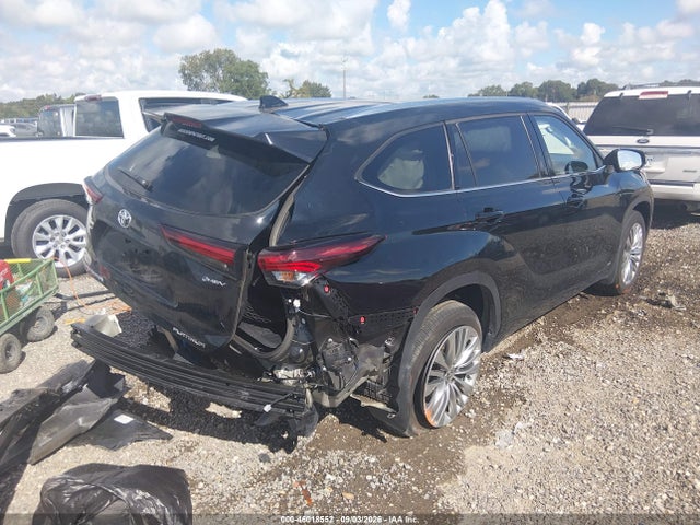 2026 TOYOTA HIGHLANDER HYBRID PLATINUM 4