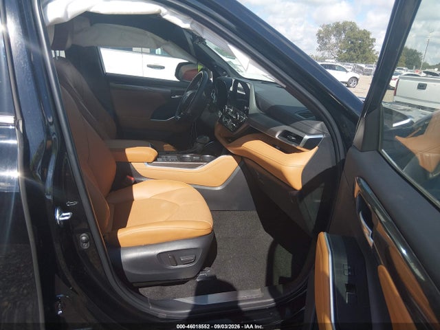 2026 TOYOTA HIGHLANDER HYBRID PLATINUM 5
