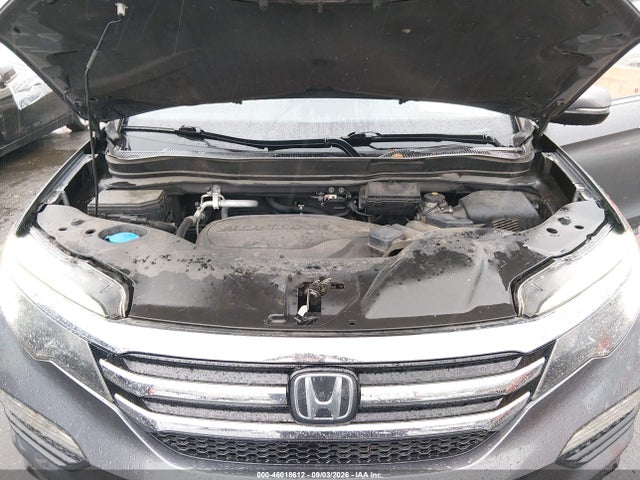 2017 HONDA PILOT TOURING 10