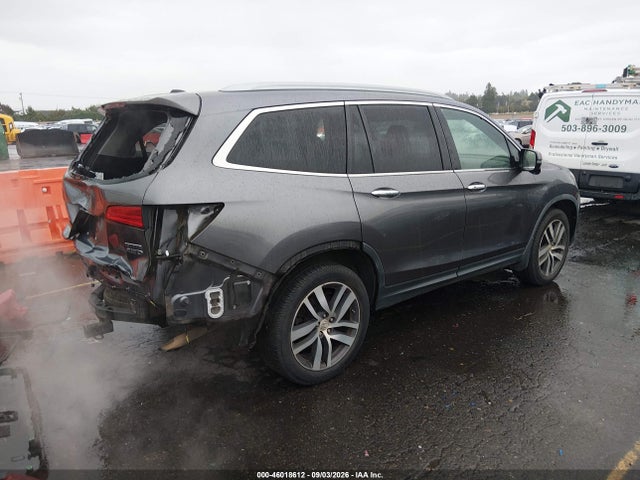 2017 HONDA PILOT TOURING 4