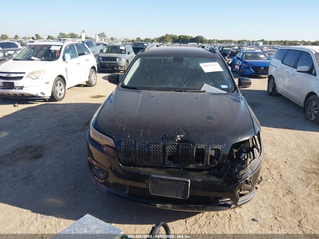 2019 JEEP CHEROKEE ALTITUDE FWD 9