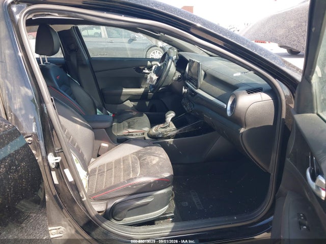 2023 KIA FORTE GT 5