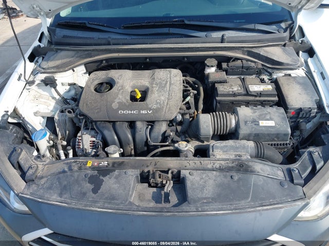 2018 HYUNDAI ELANTRA SE 10