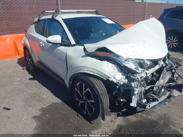 2021 TOYOTA C-HR XLE