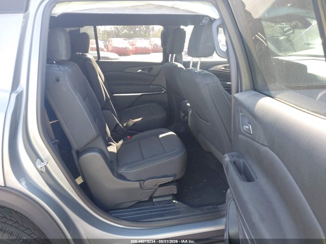 2026 CHEVROLET TRAVERSE FWD LT 8