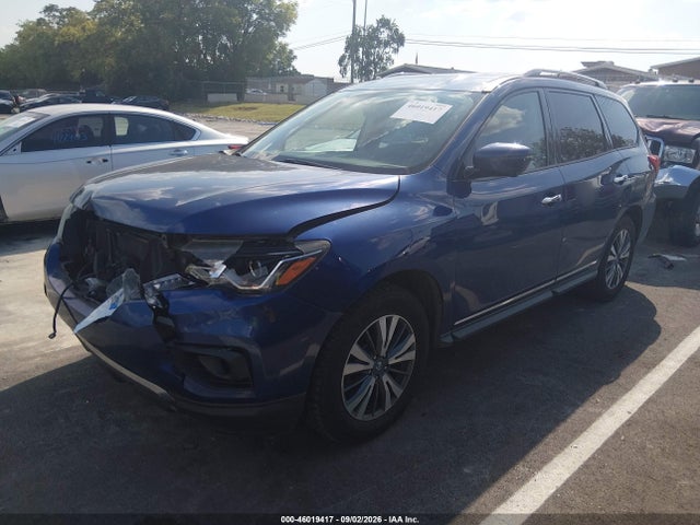 2017 NISSAN PATHFINDER SL 2