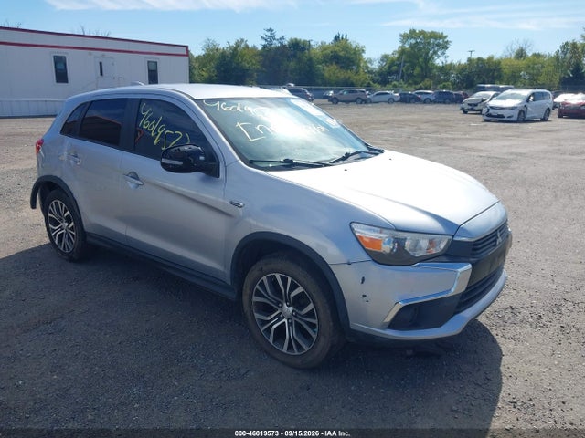 2017 MITSUBISHI OUTLANDER 2.0 LE