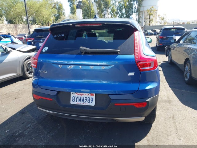 2021 VOLVO XC40 RECHARGE PURE ELECTRIC P8 17