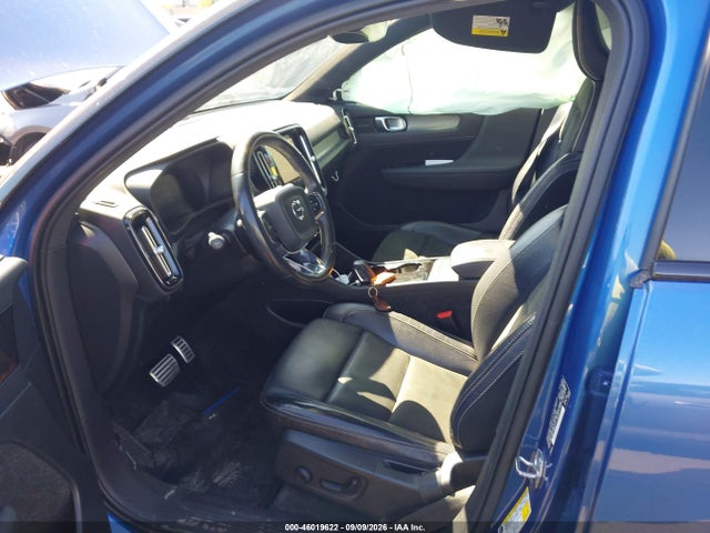2021 VOLVO XC40 RECHARGE PURE ELECTRIC P8 5
