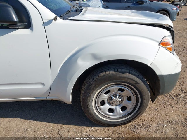 2019 NISSAN FRONTIER S 17