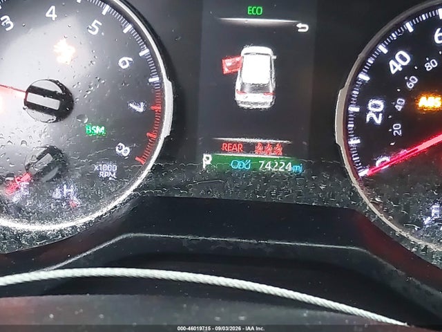 2019 TOYOTA RAV4 XLE 15