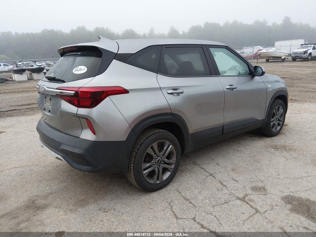 2023 KIA SELTOS LX 4
