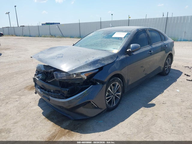 2023 KIA FORTE LXS 2