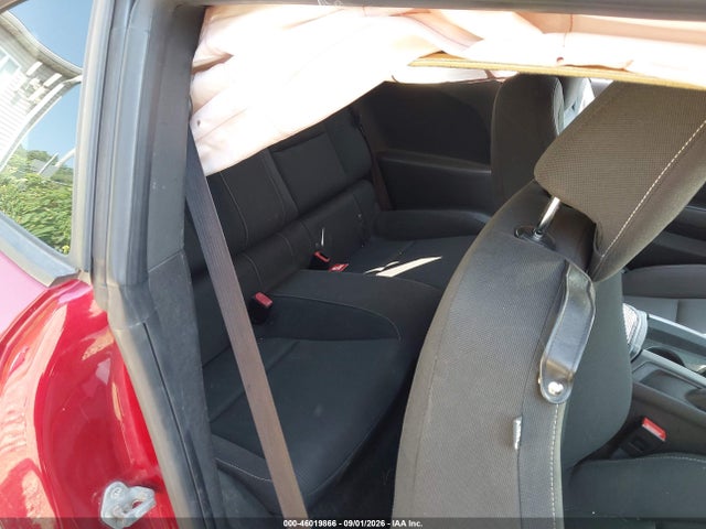 صورة 8 لـ 2012 Chevrolet CAMARO 1LT