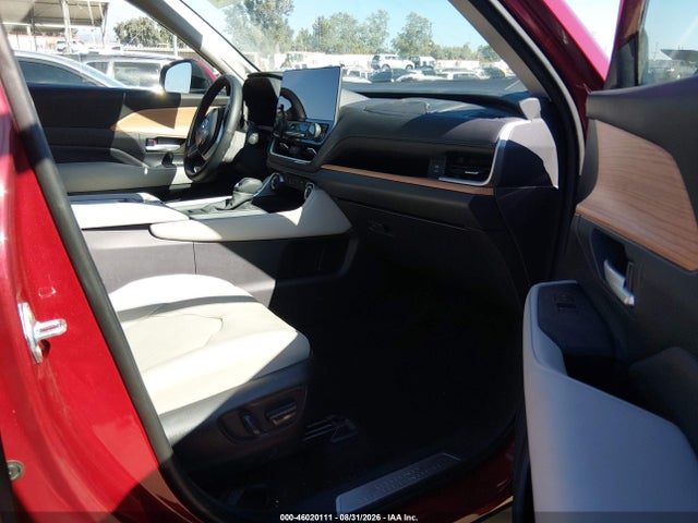 2026 TOYOTA GRAND HIGHLANDER PLATINUM 5