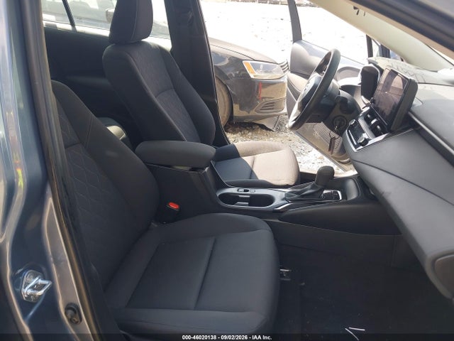 2026 TOYOTA COROLLA LE 5