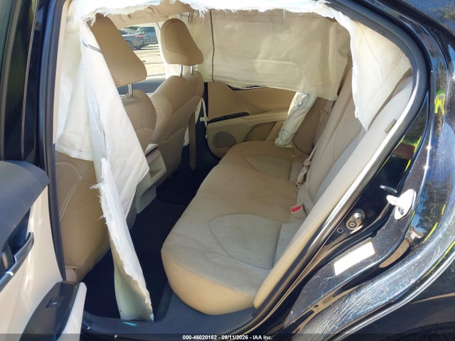 2018 TOYOTA CAMRY LE 8