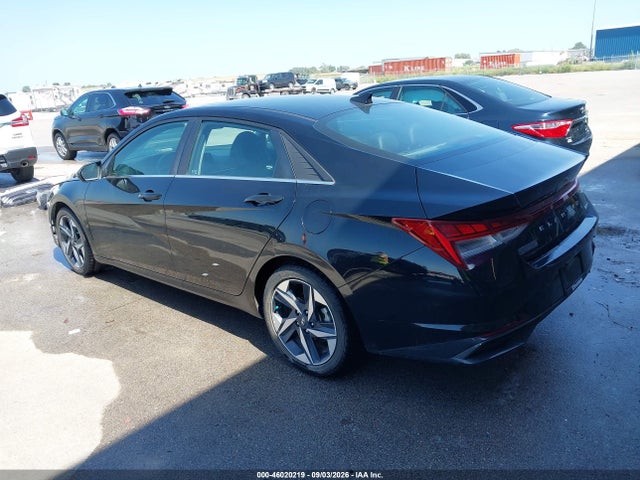 2023 HYUNDAI ELANTRA LIMITED 3