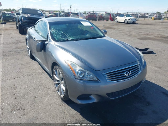 2010 INFINITI G37 