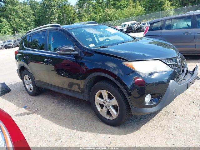 2014 TOYOTA RAV4 XLE