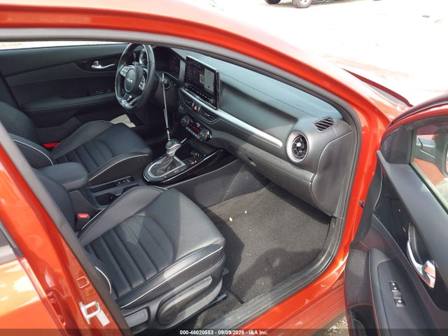 2024 KIA FORTE GT-LINE 5